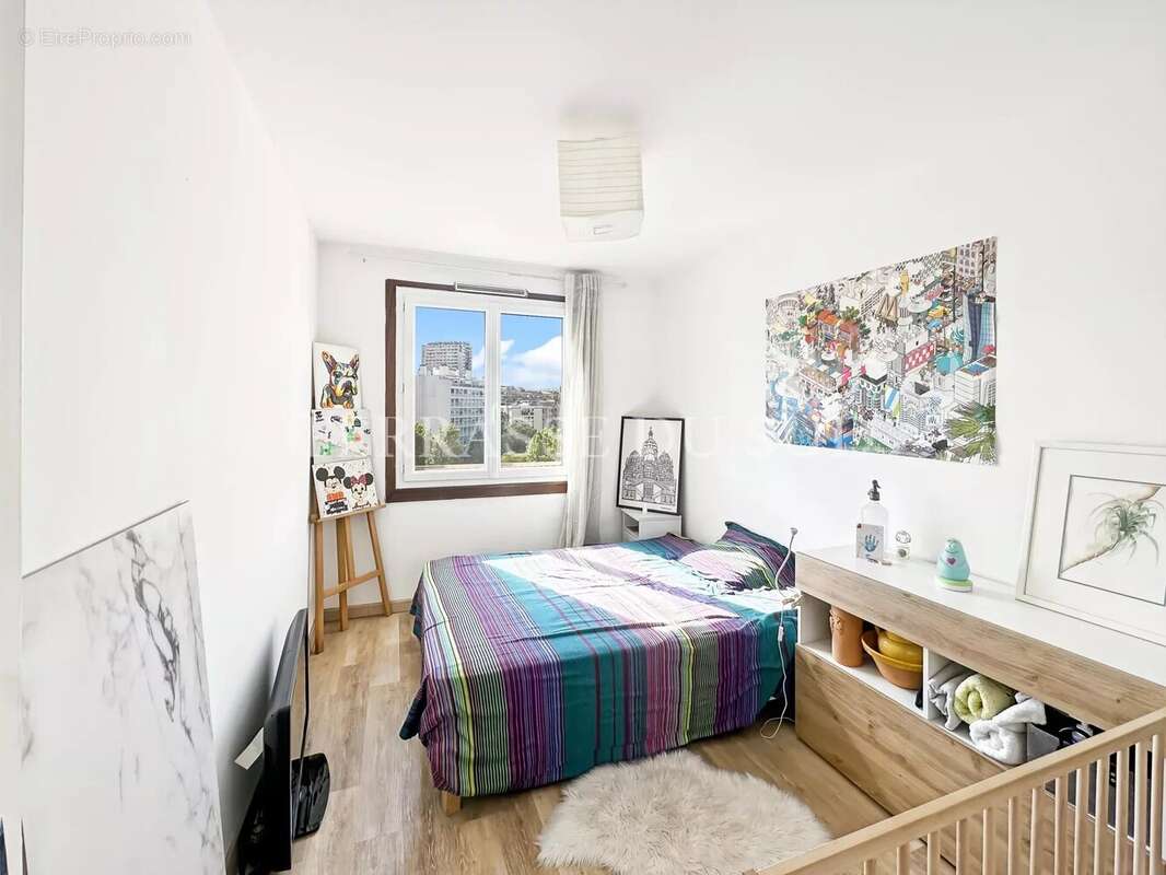 Appartement à MARSEILLE-3E