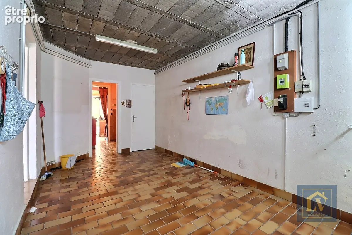 Maison de 5 pièces en 3 faces avec garage - photo 12