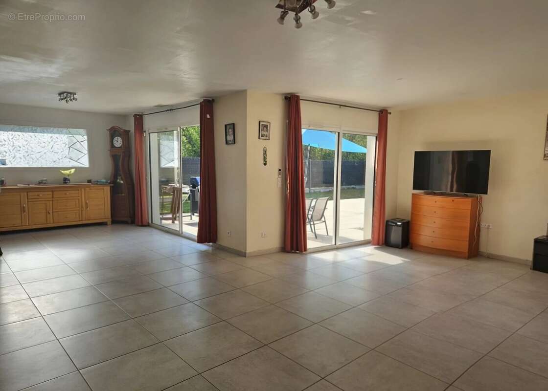 Appartement à SAINT-ANDRE-DE-CUBZAC