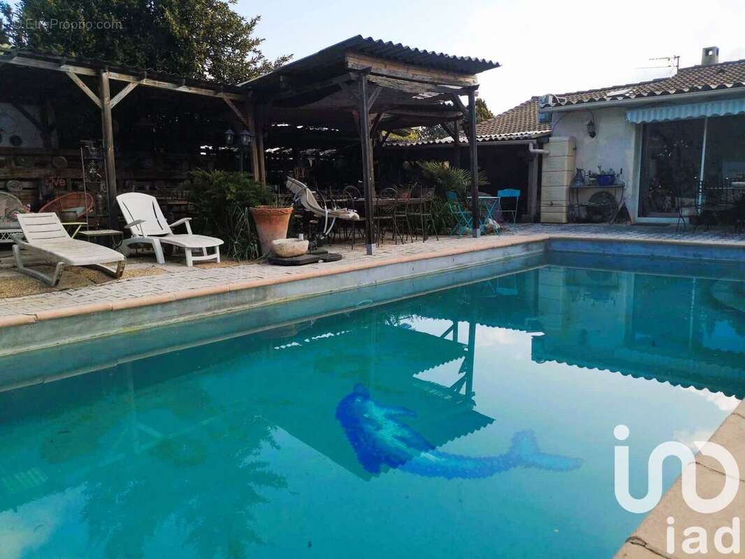 Photo 2 - Maison à ROCBARON