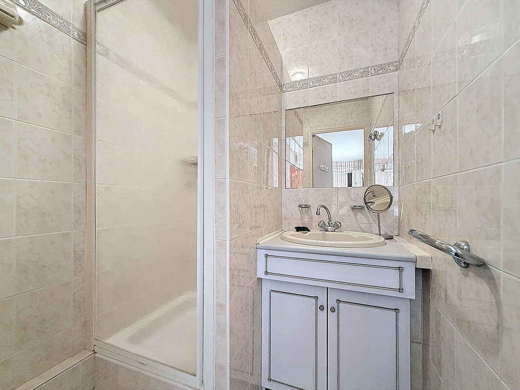 Appartement à CALUIRE-ET-CUIRE