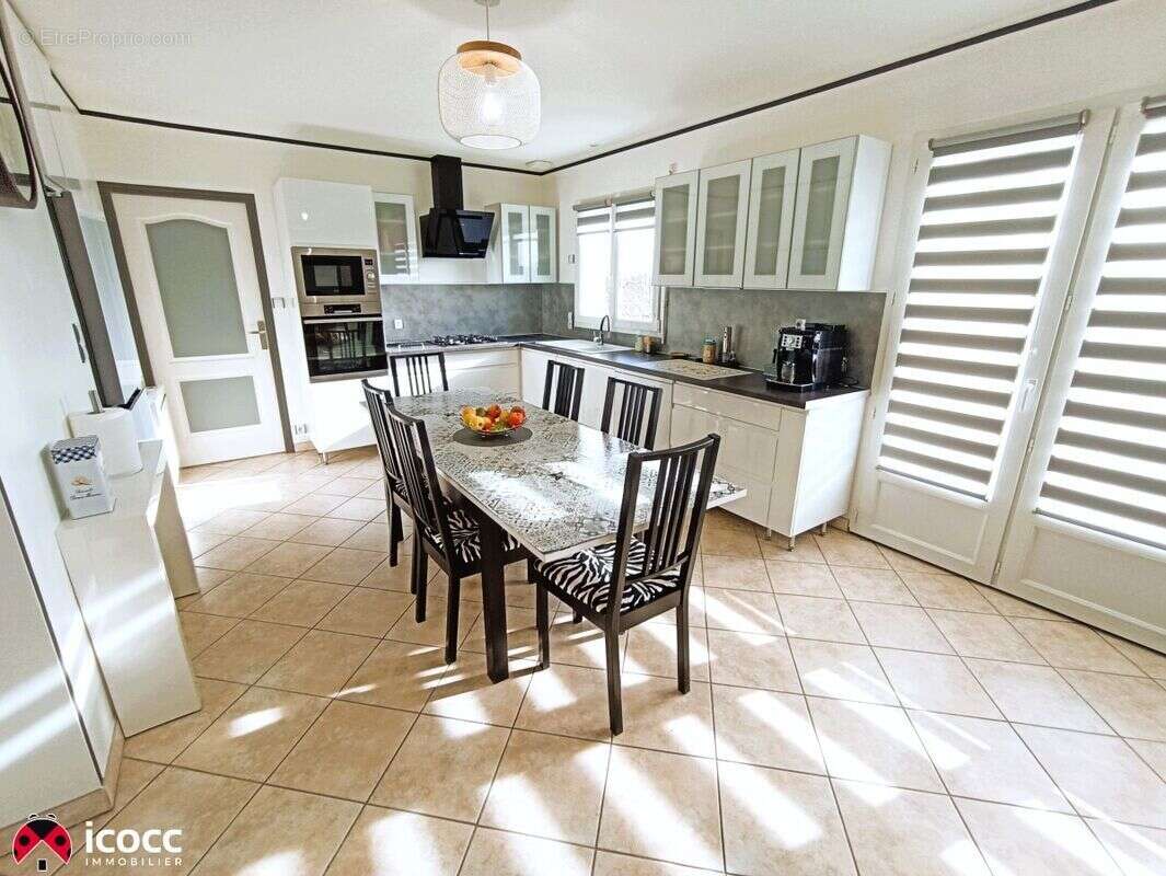 Maison à MAREUIL-SUR-LAY-DISSAIS