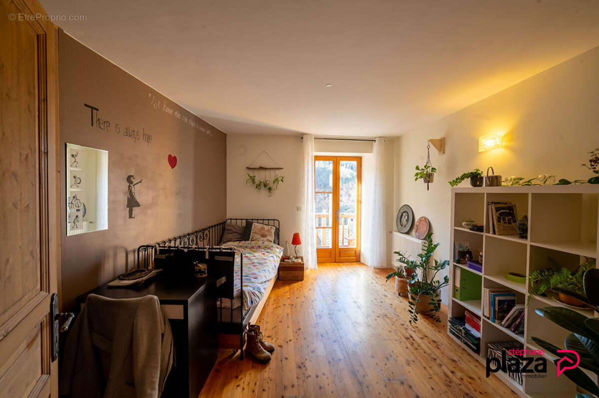 Maison à SAINT-ANDRE-D&#039;EMBRUN