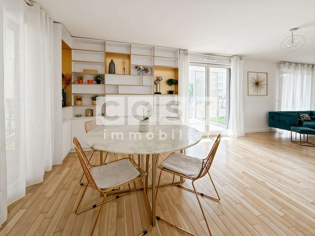 Appartement à GENNEVILLIERS