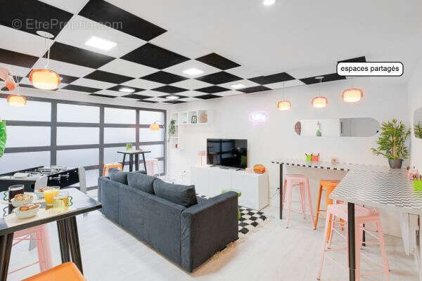 Appartement à MARSEILLE-5E