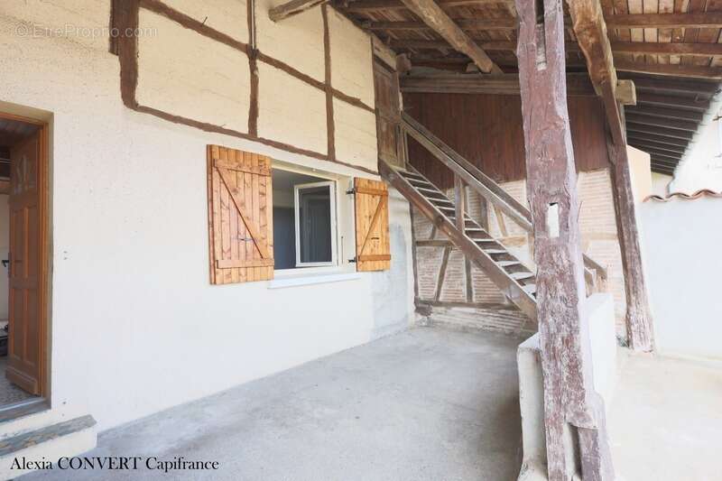 Maison à FOISSIAT