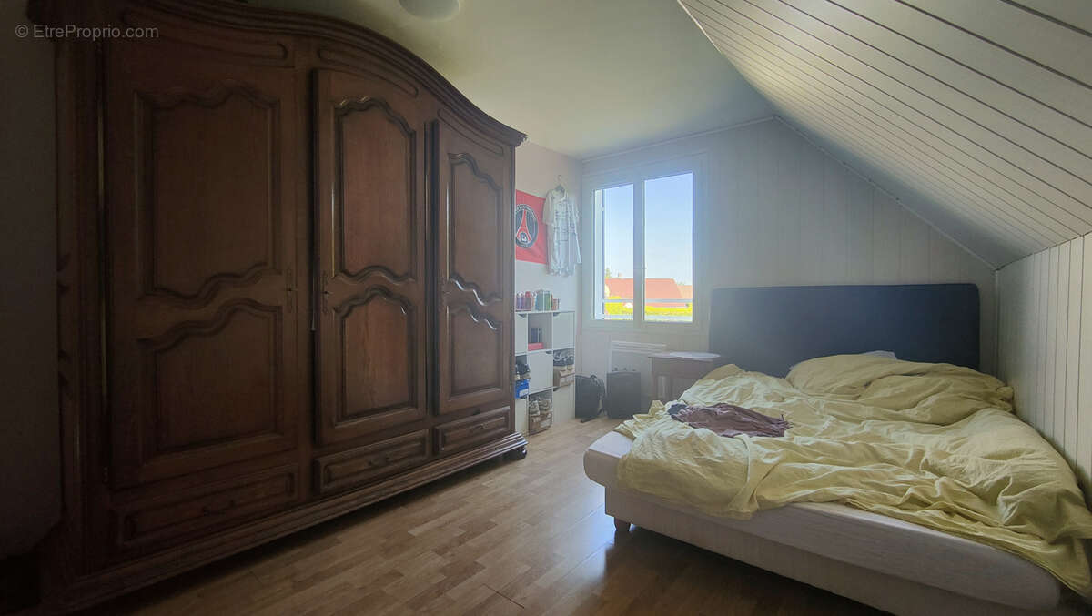 A 20 mn de gisors,  maison renovee de 150 m2 hab sur 800 m2 de terrain clos au calme avec garage et sous sol - photo 10