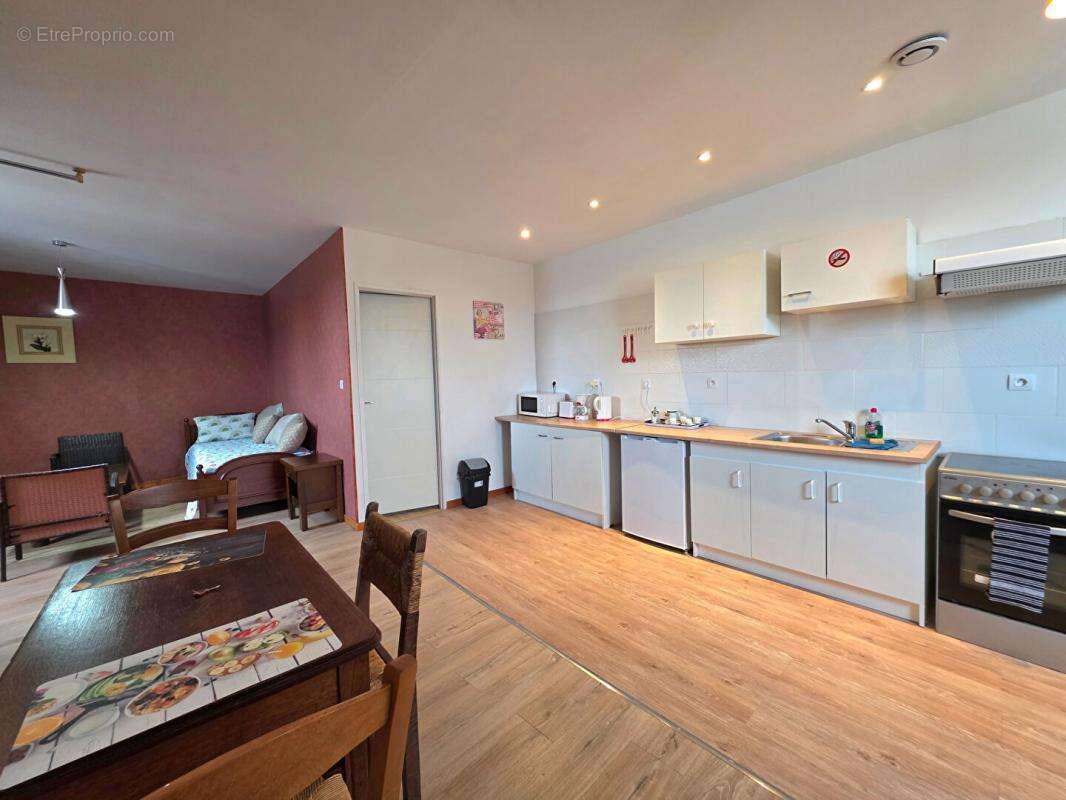 Appartement à FOURMIES