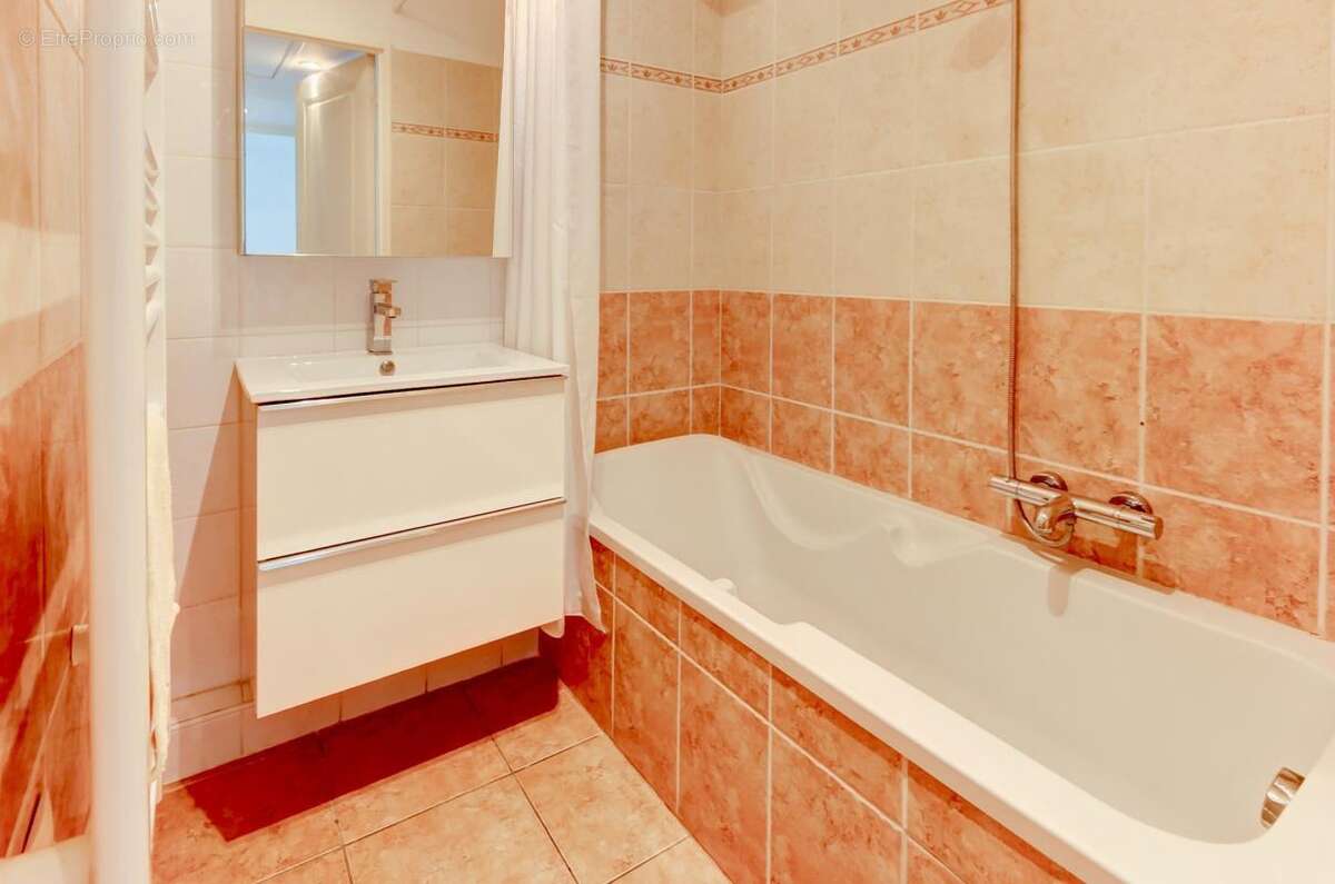 Appartement à CAGNES-SUR-MER