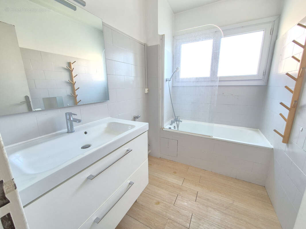 Appartement à HYERES