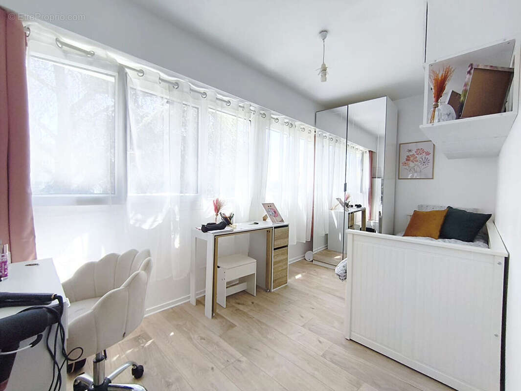 Appartement 73m2 balcon/parking cognac - photo 6