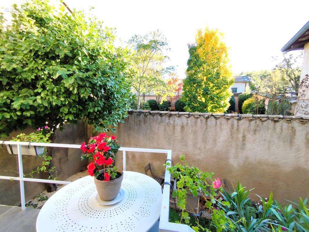 Maison à SALLES-ARBUISSONNAS-EN-BEAUJOLAIS