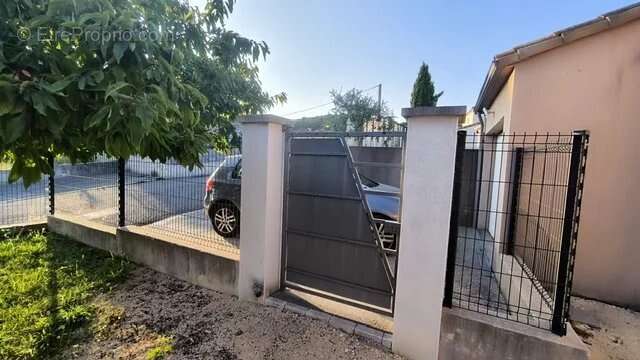 Maison à SAINT-PRIVAT-DES-VIEUX