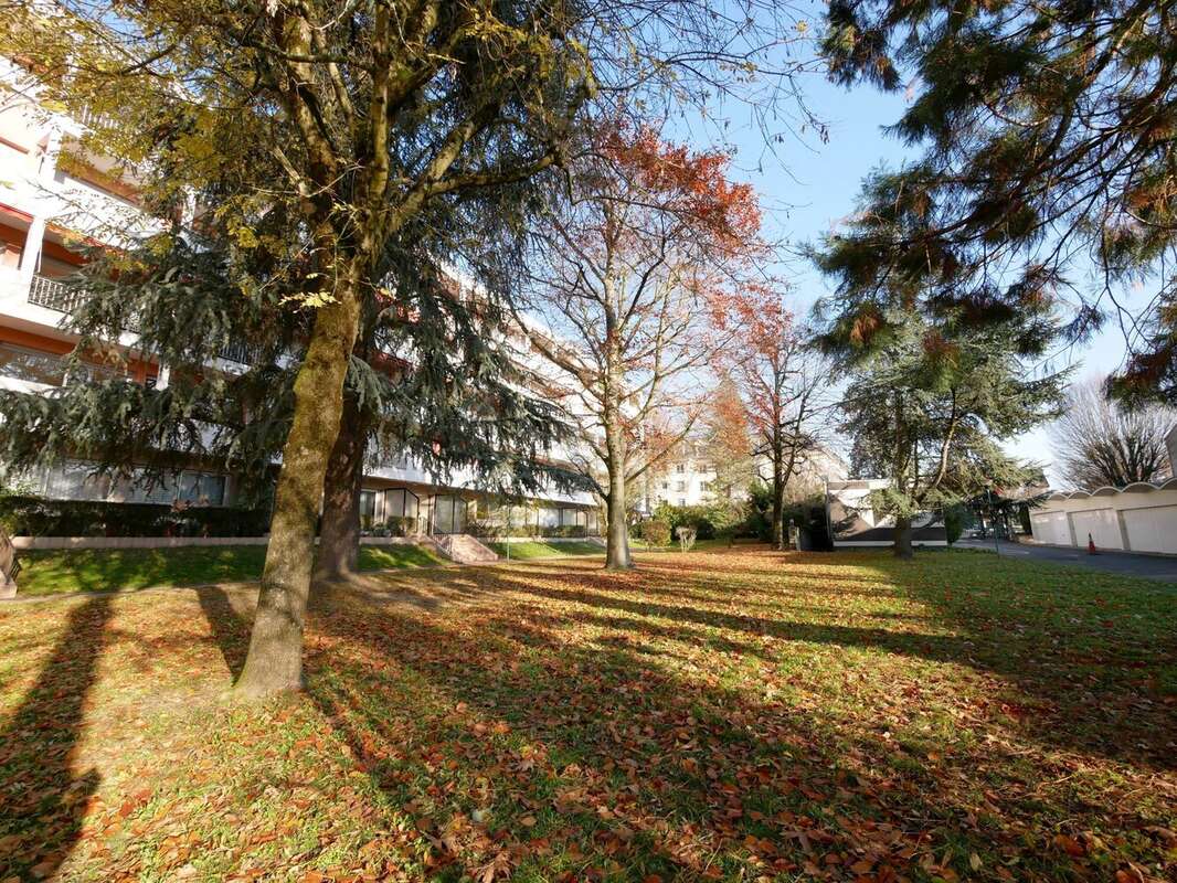 Appartement à GARCHES