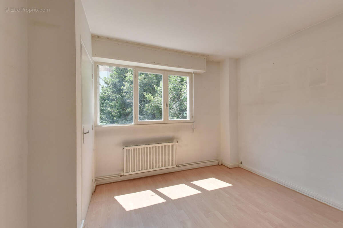 Maison à ECHIROLLES