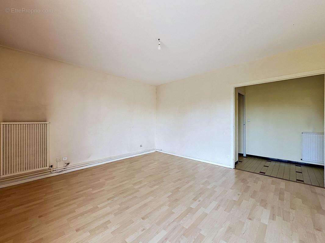 Appartement à TOURNON-SUR-RHONE