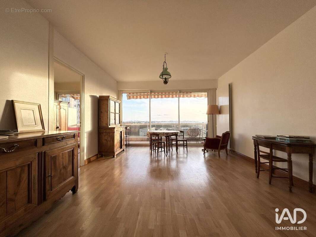 Photo 3 - Appartement à LA ROCHELLE