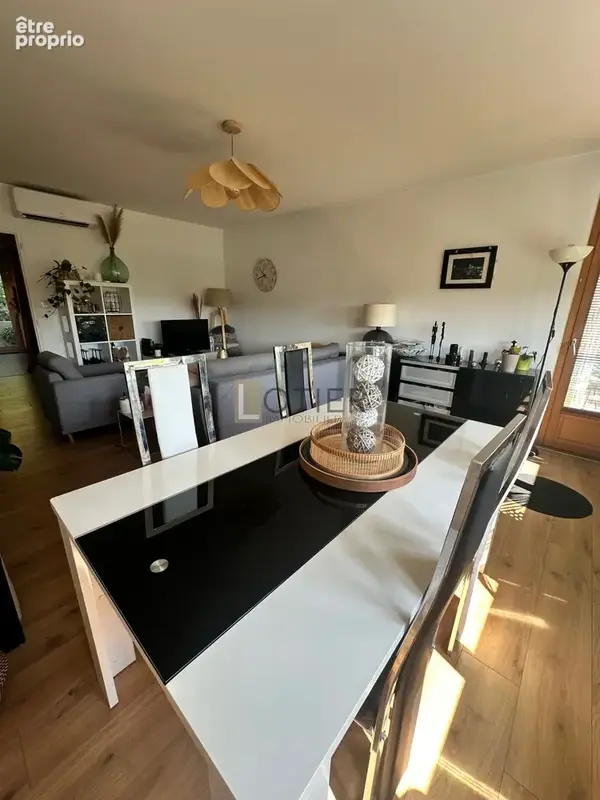 Nimes route de sauve vue imprenable pour cet appartement type 3 avec terrasse et parking - photo 2