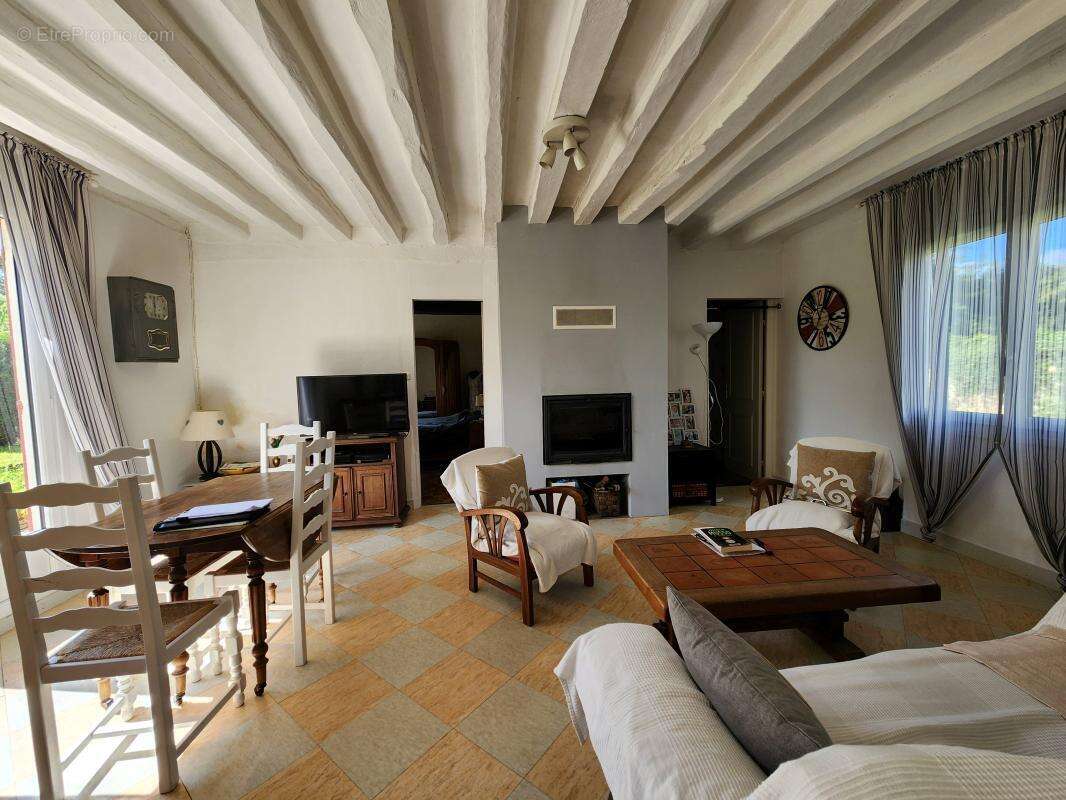 Maison à CORMENON