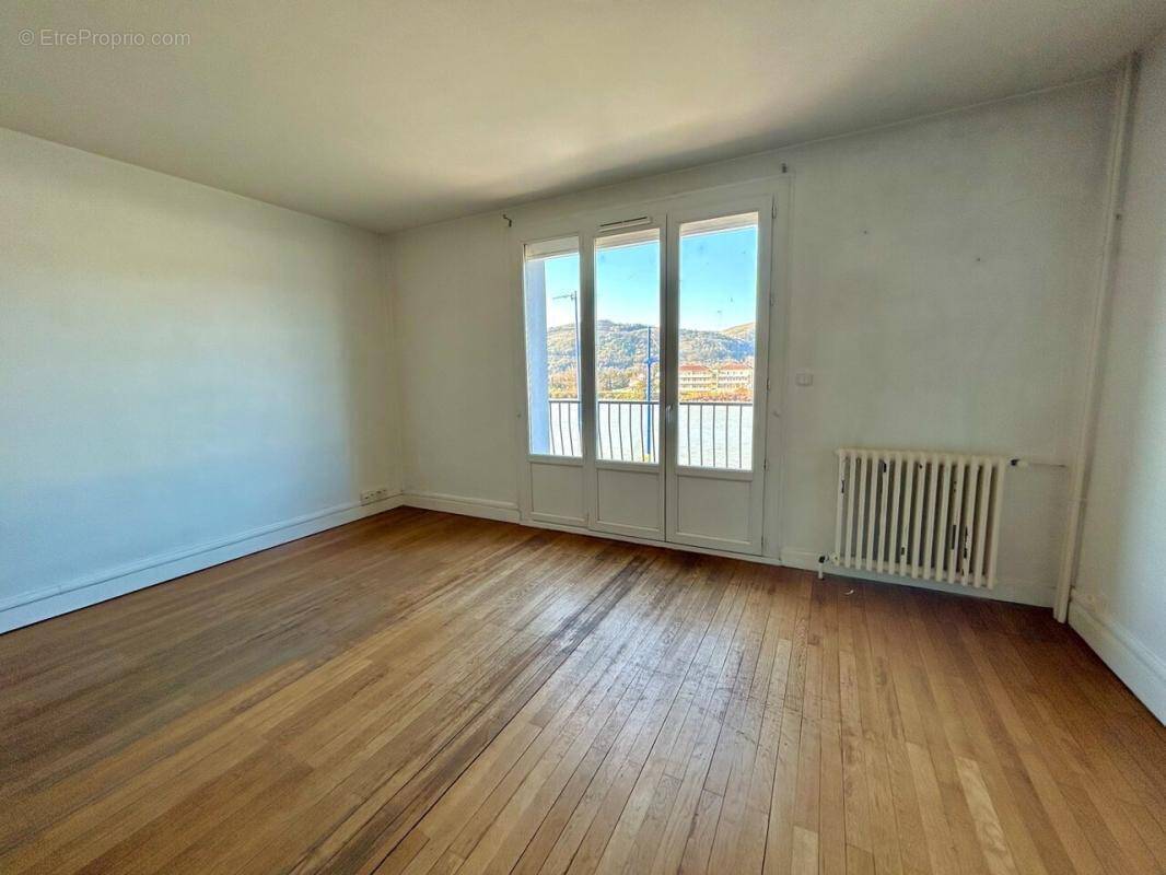 Appartement à SAINT-VALLIER