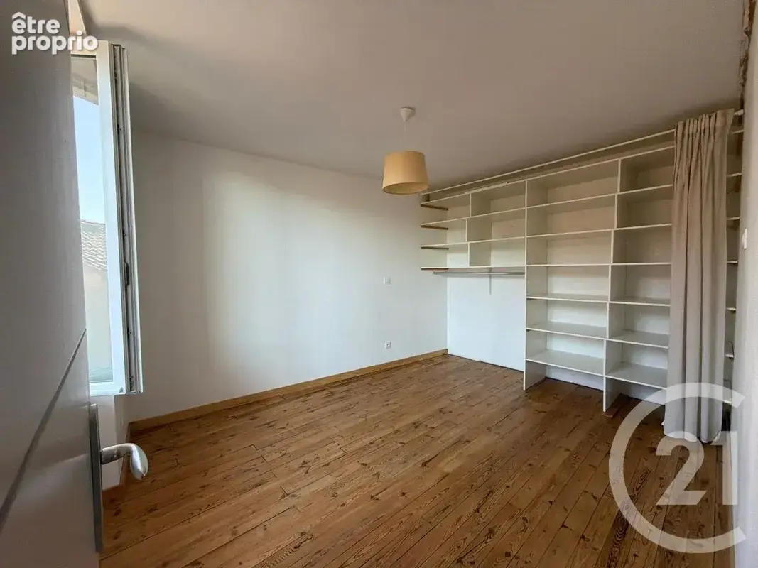 Maison 152 m² à Roiffieux  - photo 13