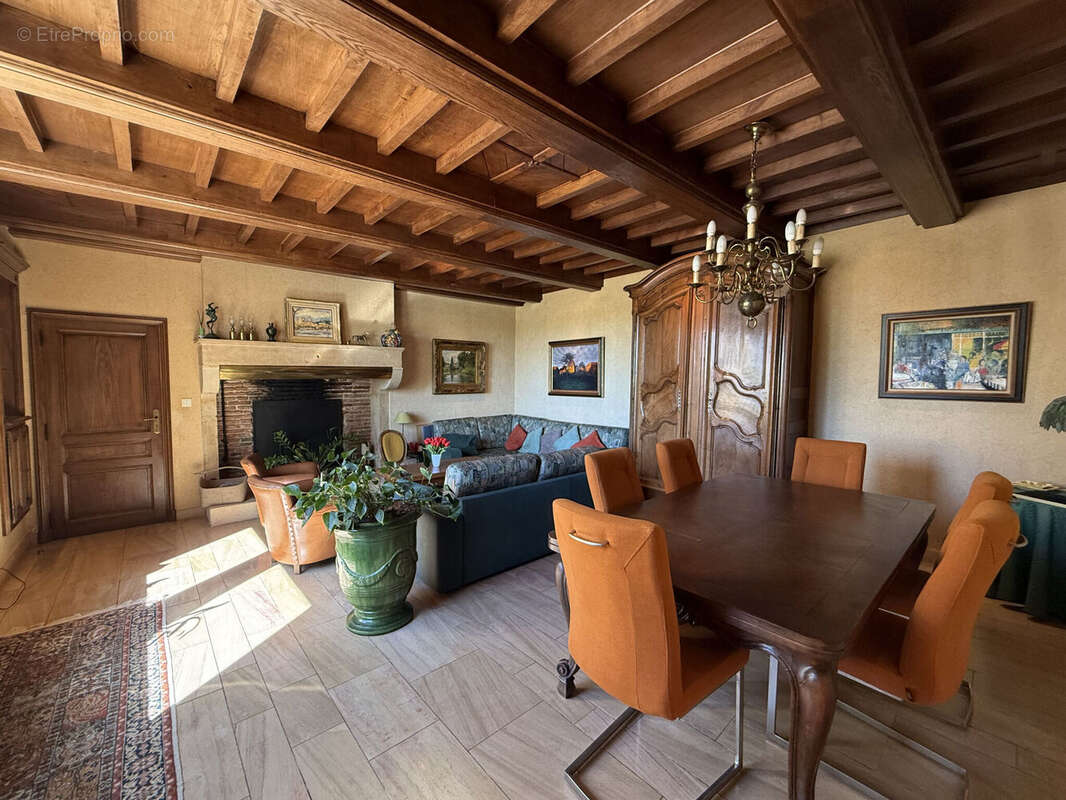 Maison 200 m² à Marly-Sur-Arroux  - photo 4