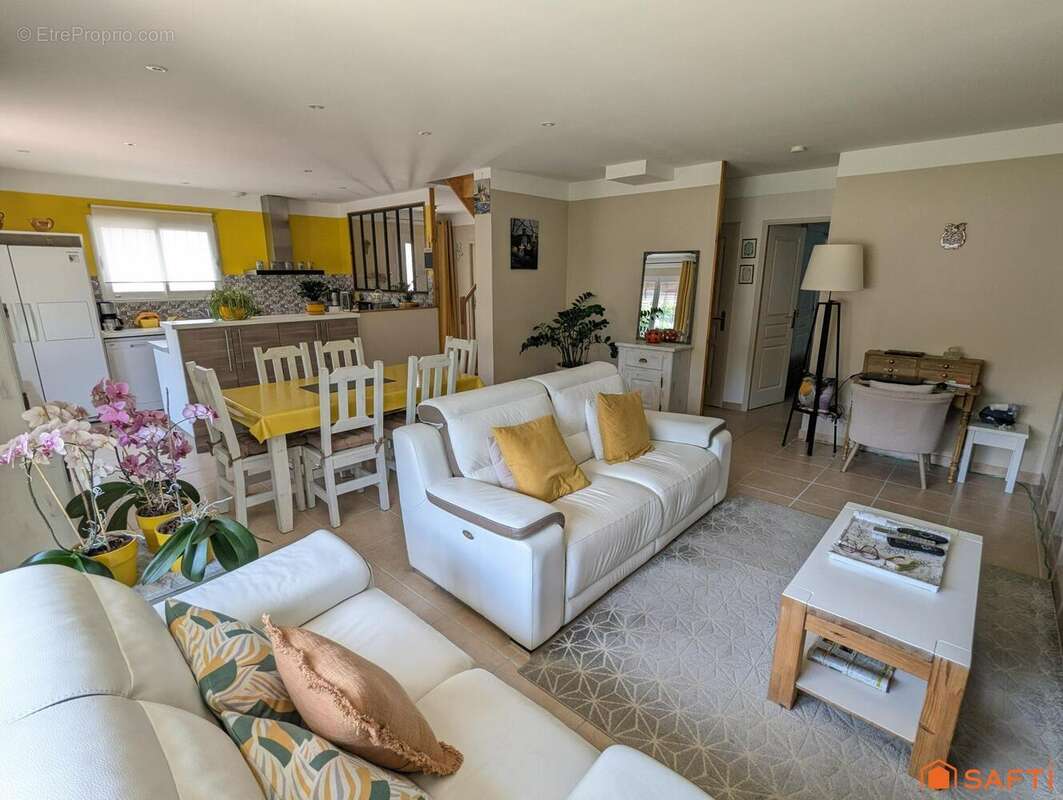 Photo 8 - Maison à REDESSAN