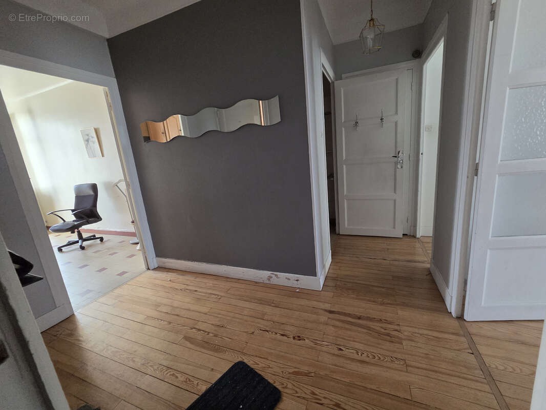 Appartement à SAINT-ETIENNE