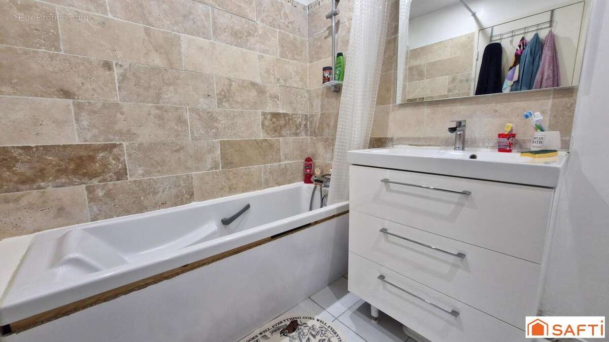 Photo 9 - Appartement à REIMS
