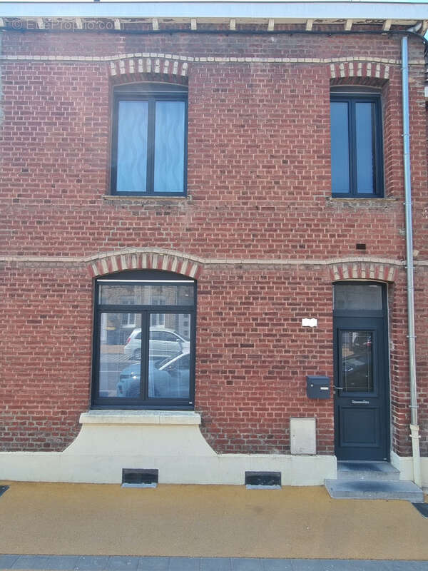 Maison à BEUVRAGES