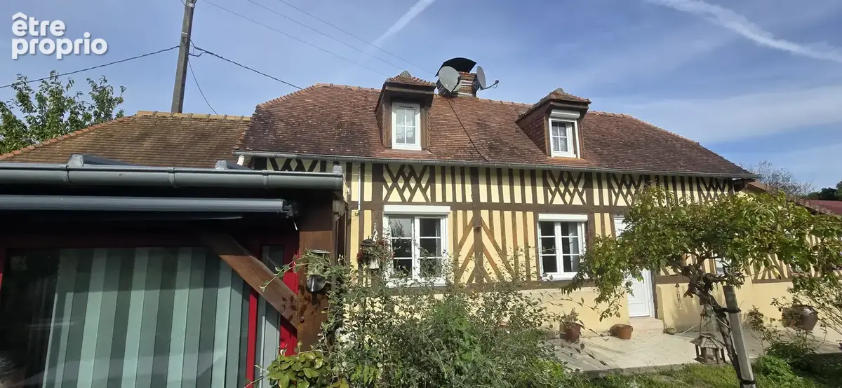 Maison normande avec installations équestre. 16000m2 - photo 1