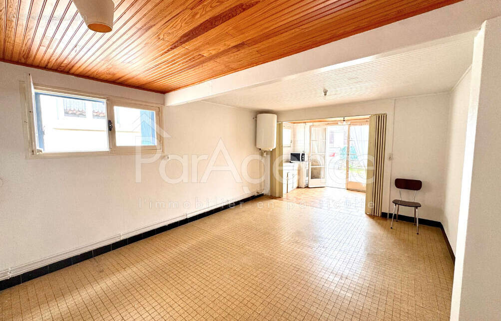 Maison à VAUX-SUR-MER