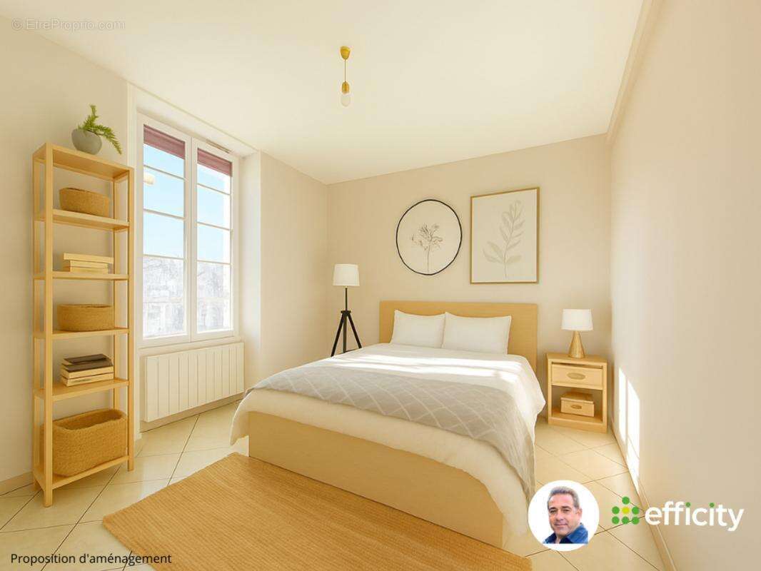 Maison à VALLON-EN-SULLY