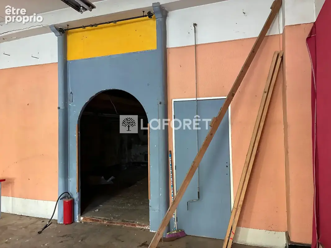 Local commercial Paris 64,2 m2 - photo 3