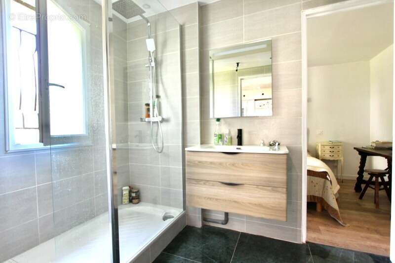 Maison à LA LANDE-DE-FRONSAC