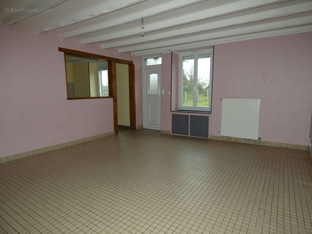 Maison à SAINT-HILAIRE-DU-HARCOUET