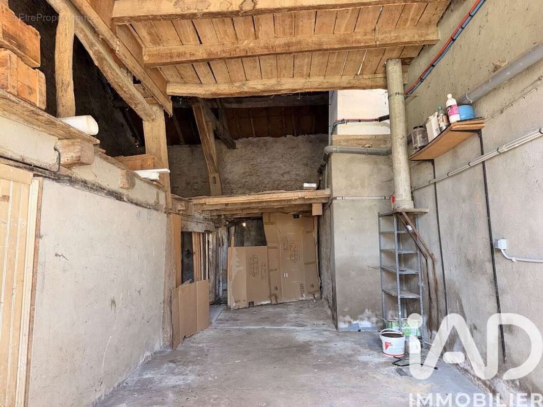 Photo 9 - Maison à DAMPIERRE