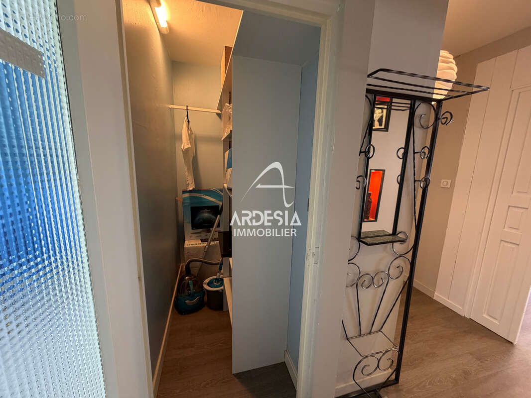 Bel appartement T3 avec grand balcon   Saint-Jean-de-Maurienne - photo 16