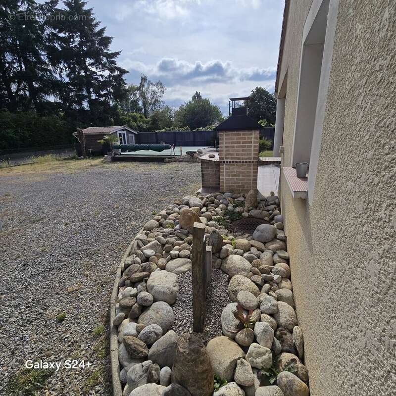 Maison à VERNIOLLE