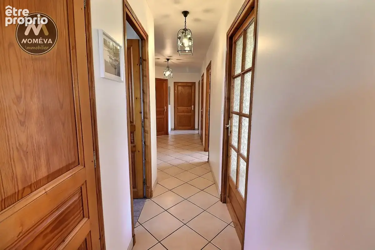 Maison Montfaucon-en-Velay 5 pièce(s) 154 m2 - photo 8