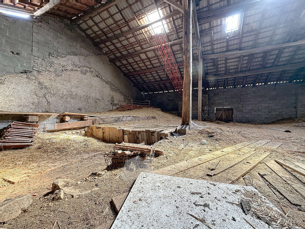 Appartement à JUVAINCOURT