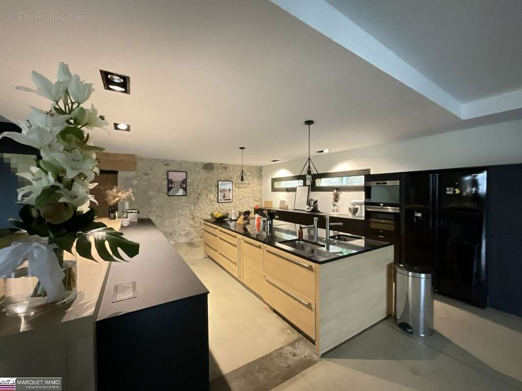 Maison à THEZAN-LES-BEZIERS