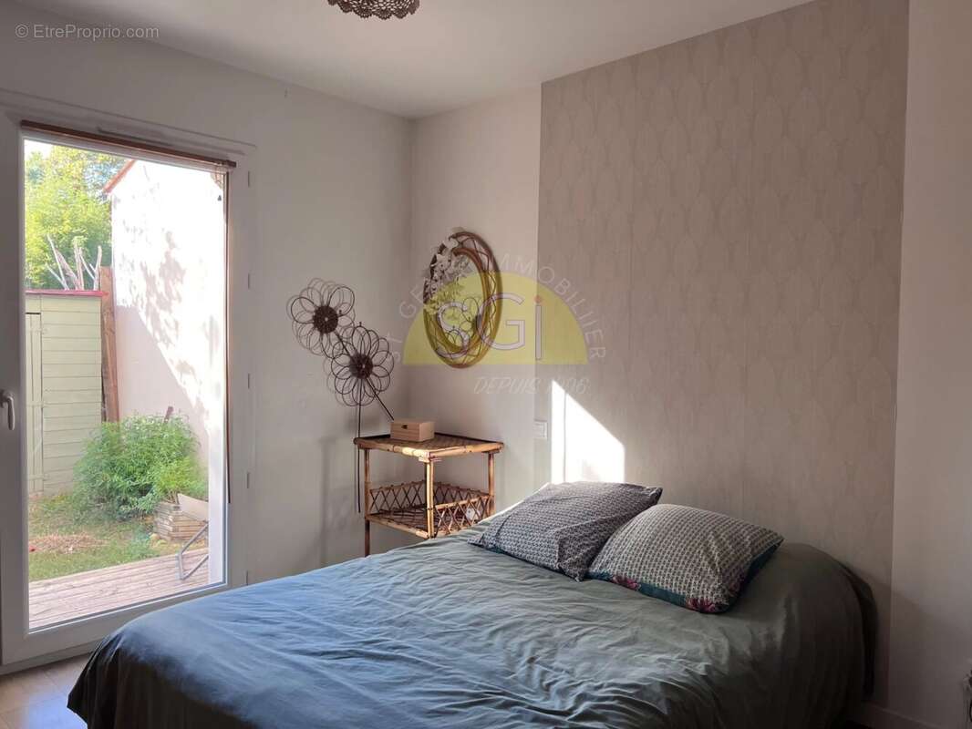 Maison à SAINT-GENIS-DES-FONTAINES