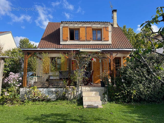 Maison à MITRY-MORY