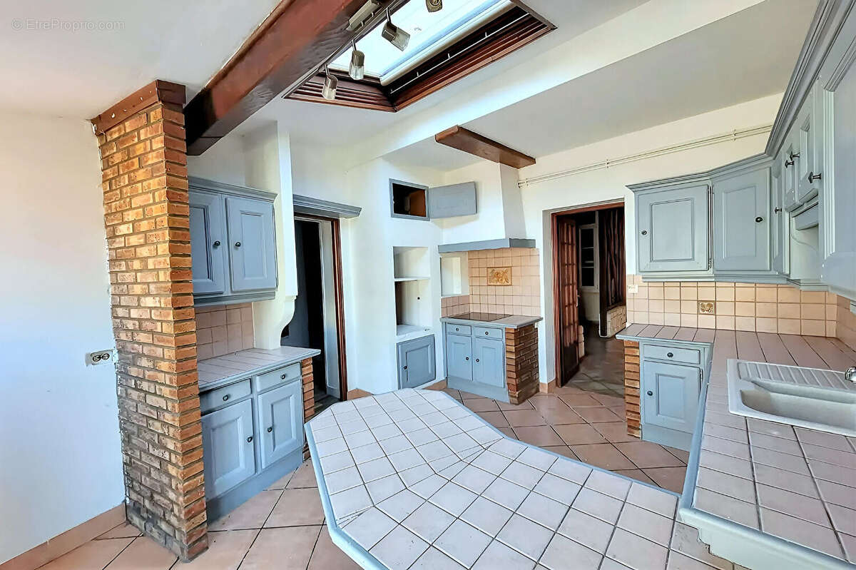 Appartement à BOVES
