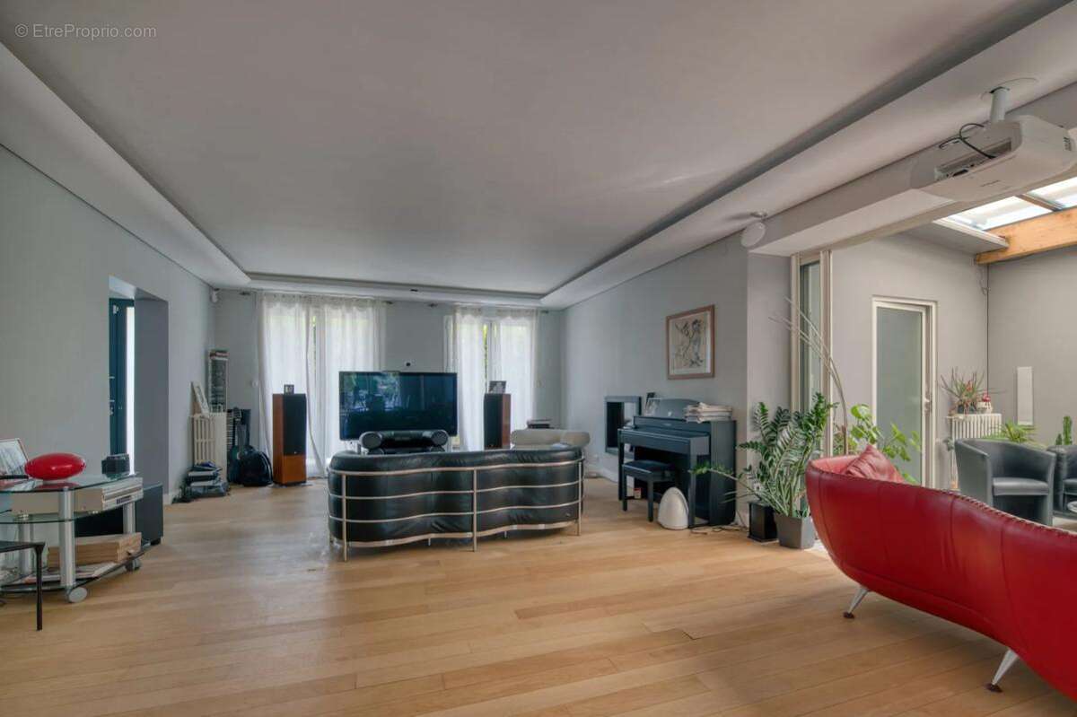 Maison de 7 pièces de 269 m² à Toulouse - photo 7