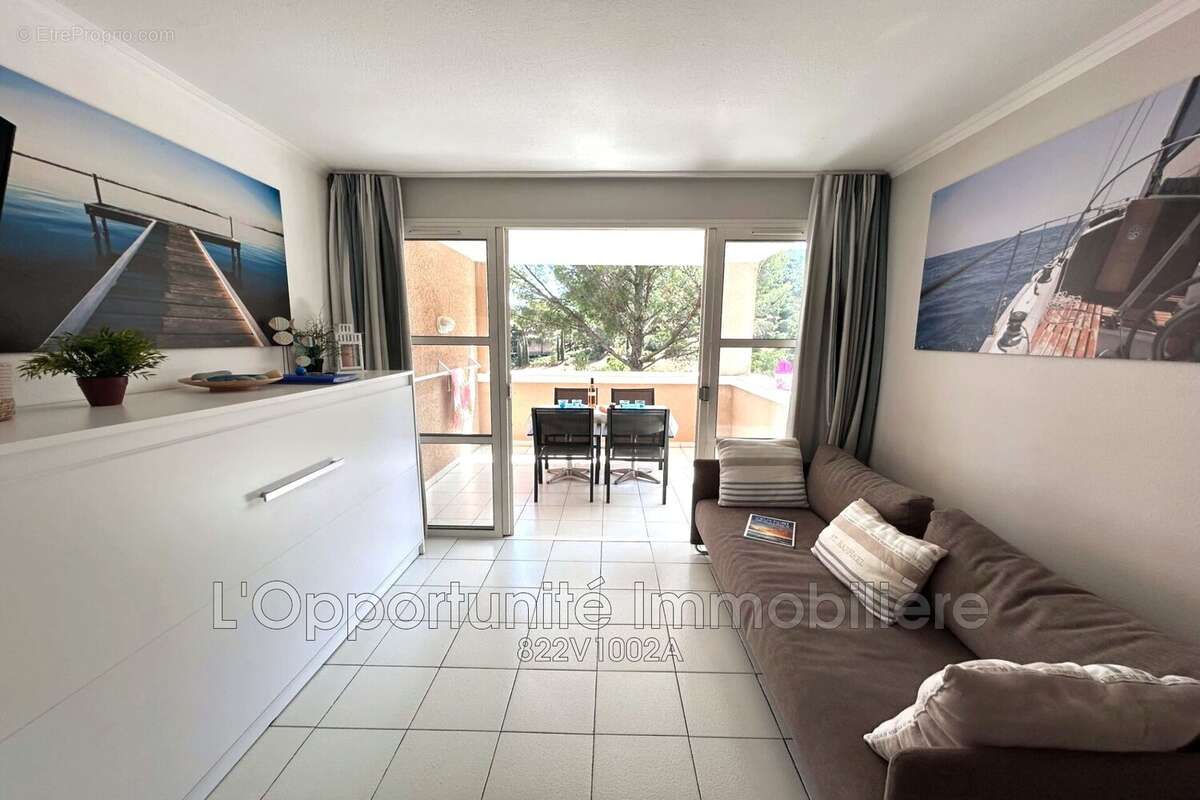 Appartement 27 m² à La Seyne-Sur-Mer  - photo 2