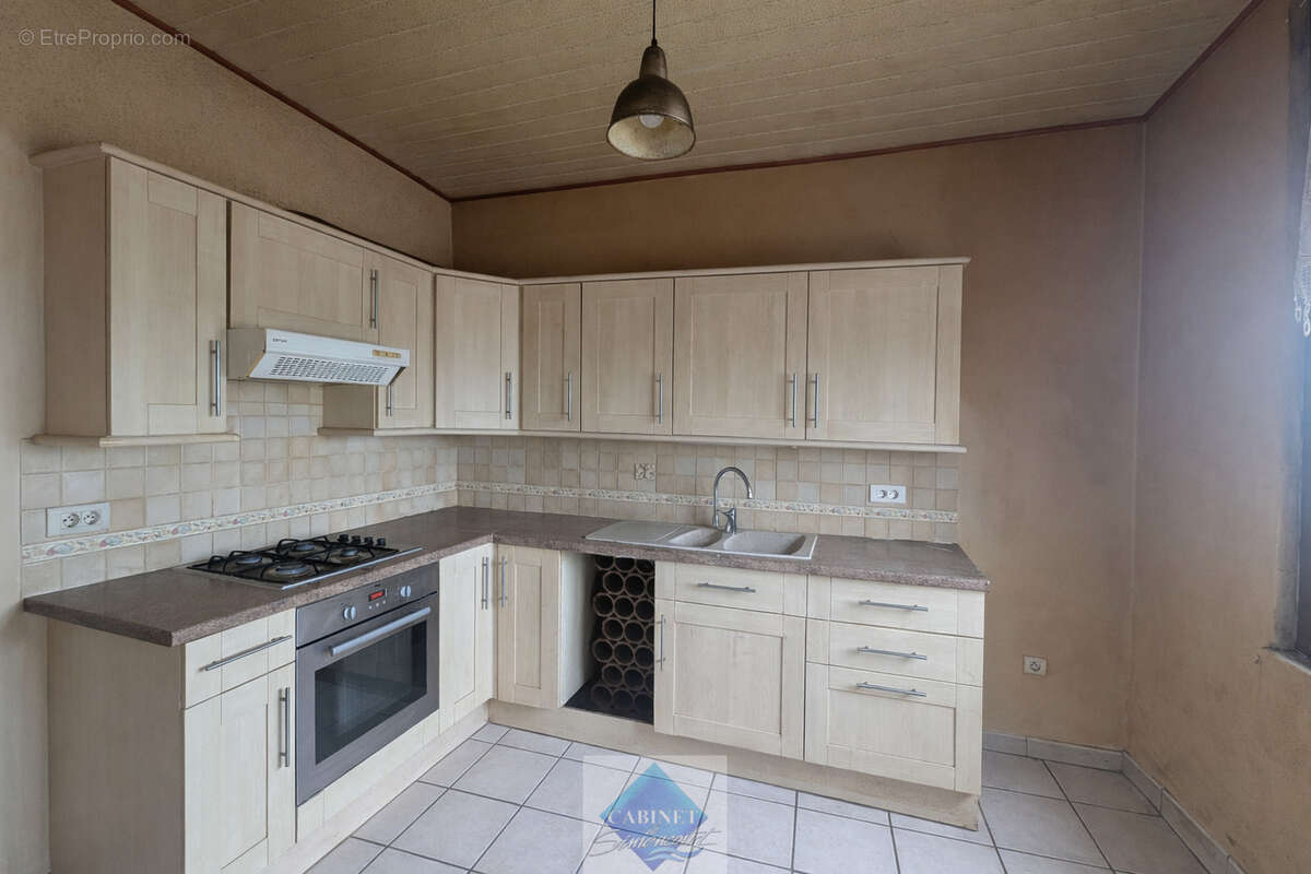 Maison individuelle offrant une agréable vue sur le hâble et la mer - photo 4