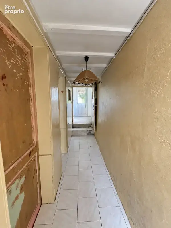 Maison en pierres avec jardin et dépendances - photo 6
