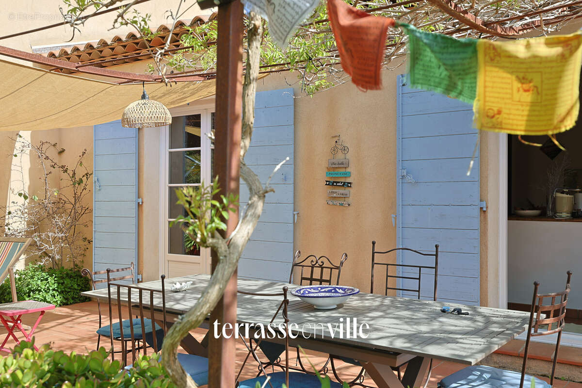 Maison à SANARY-SUR-MER